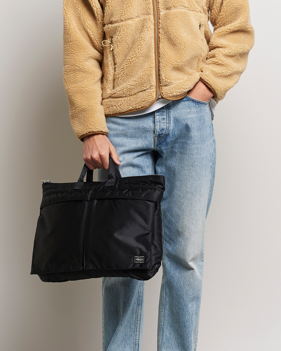 Homme | Tote bags | Porter-Yoshida & Co. | Tanker Short Helmet Bag Black