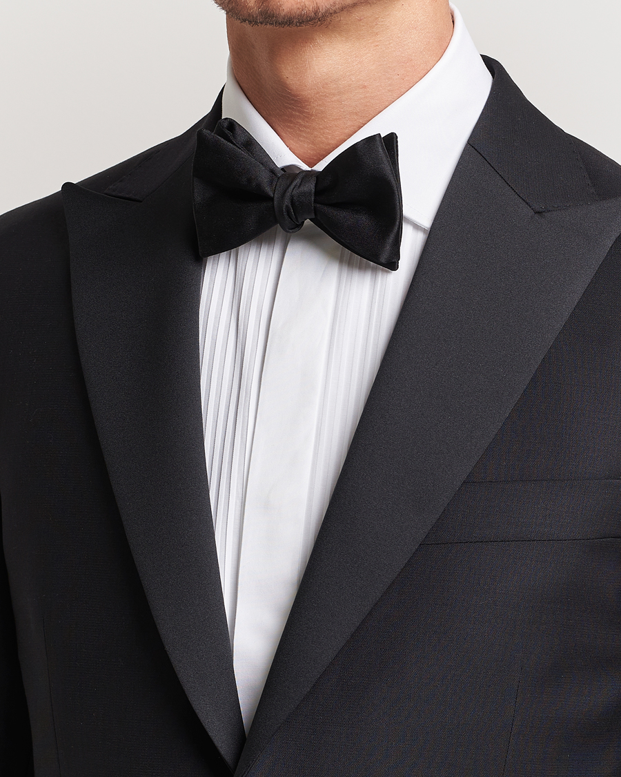 Homme | Sections | E. Marinella | Silk Bow Tie Black Satin