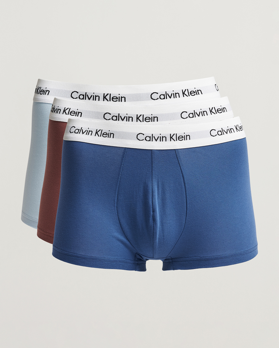 Homme | Sous-Vêtements Et Chaussettes | Calvin Klein | Cotton Stretch 3-Pack Low Rise Trunk Red/Sky/Blue