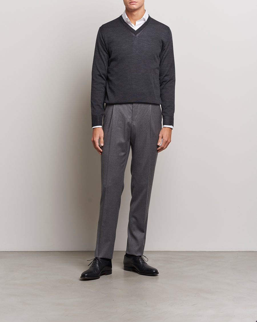 Homme | Pulls Et Tricots | Canali | Merino Wool V-Neck Charcoal