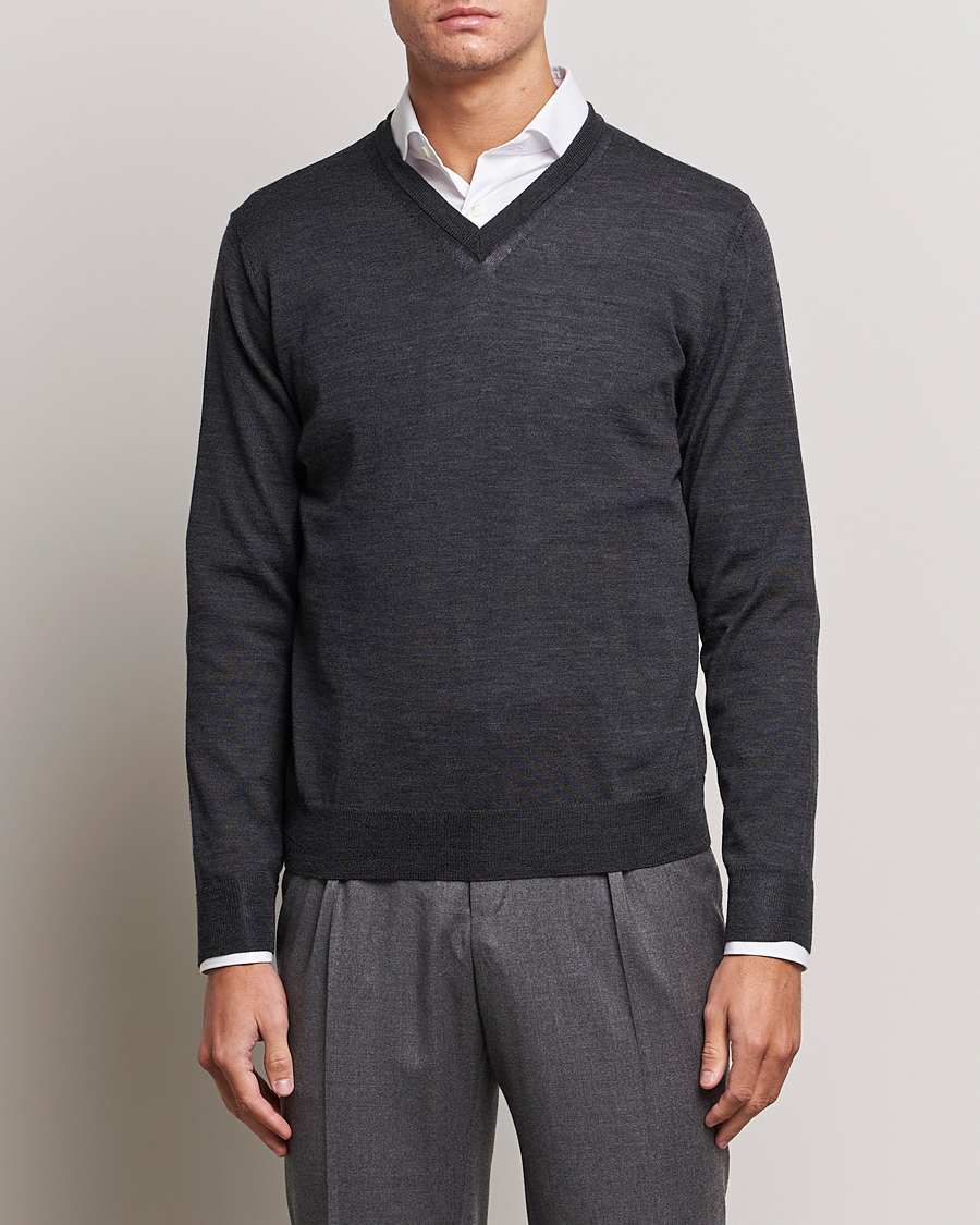 Homme | Pulls Et Tricots | Canali | Merino Wool V-Neck Charcoal