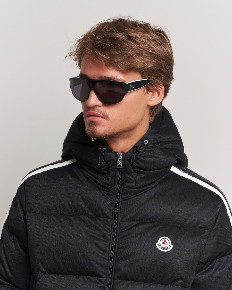 Homme | Moncler Lunettes Tronn Sunglasses Shiny Black/Smoke | Moncler Lunettes | Tronn Sunglasses Shiny Black/Smoke