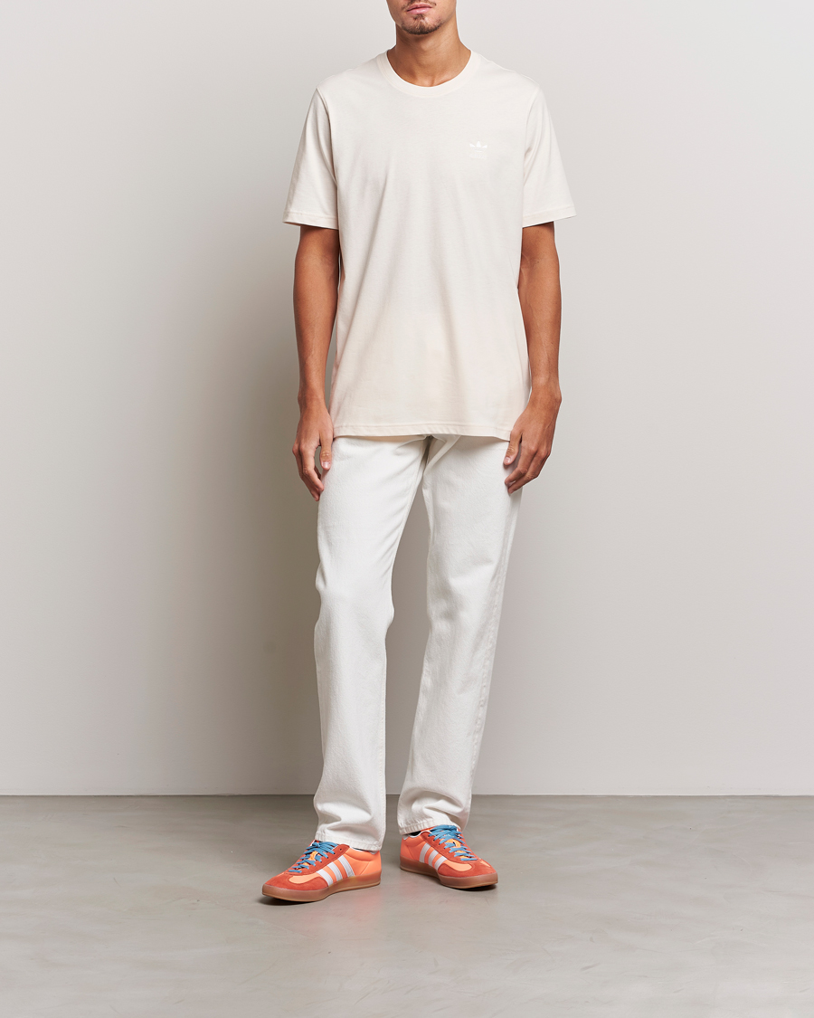 Homme | T-shirts | adidas Originals | Essential Crew Neck T-Shirt Won White
