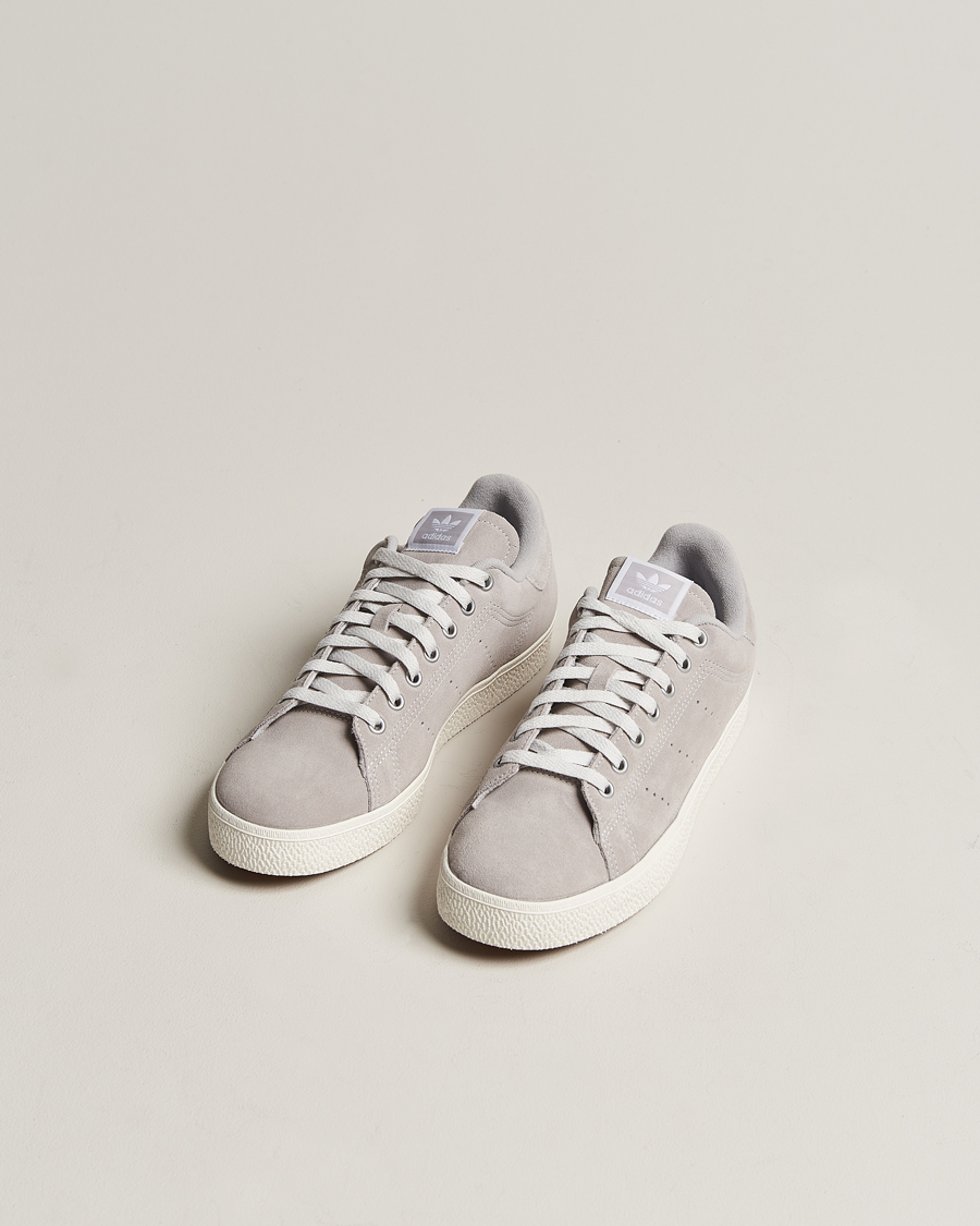 Homme | Baskets | adidas Originals | Stan Smith Suede B-Side Sneaker Grey