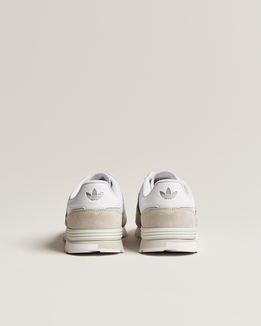 Homme | adidas Originals Treziod 2 Running Sneaker White | adidas Originals | Treziod 2 Running Sneaker White