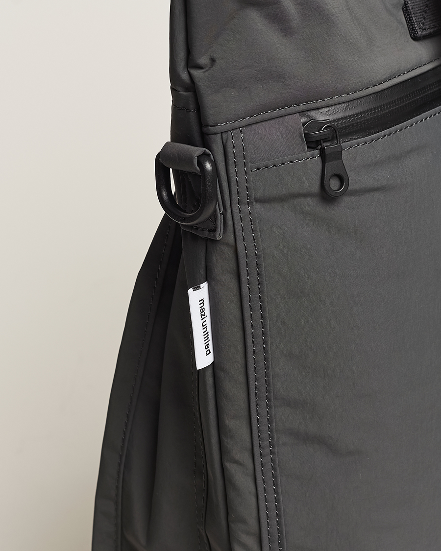 Homme | mazi untitled Helmet Bag 02 Nylon Tote Grey | mazi untitled | Helmet Bag 02 Nylon Tote Grey