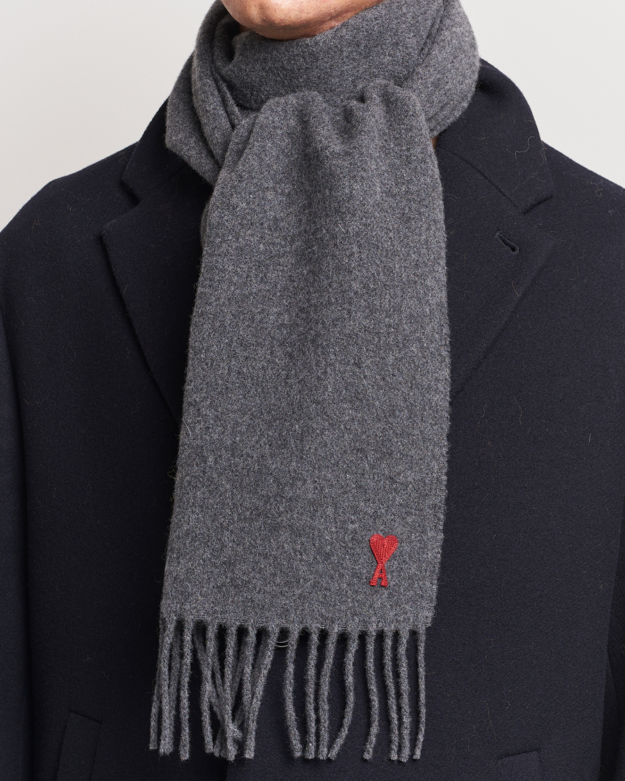 Homme | AMI Heart Logo Scarf Dark Grey | AMI | Heart Logo Scarf Dark Grey