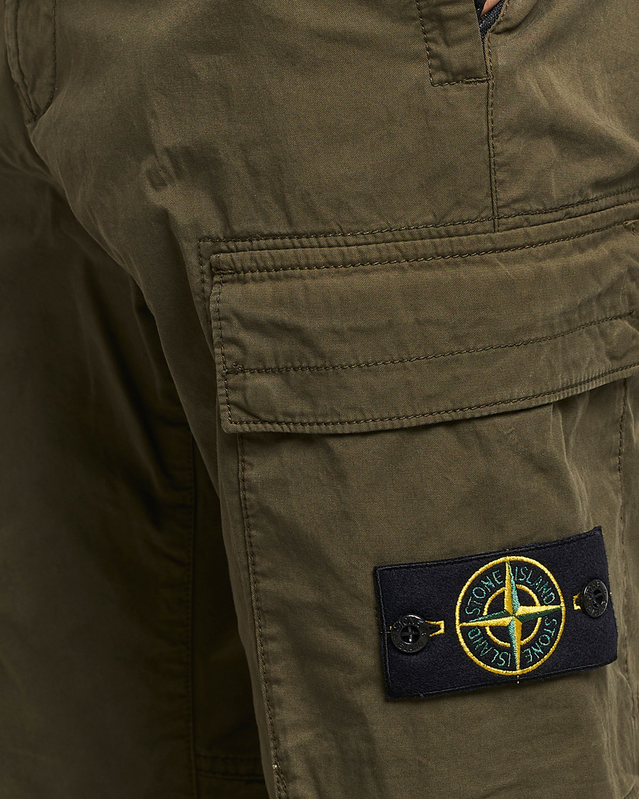 Homme | Pantalons | Stone Island | Stretch Cotton Gabardine Trousers Olive