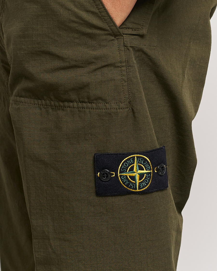 Homme | Pantalons | Stone Island | Garment Dyed Ripstop Trousers Olive