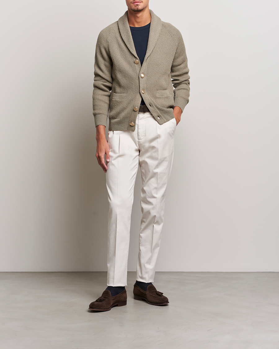 Homme | Pantalons | Brunello Cucinelli | Slim Fit Pleated Trousers Off White