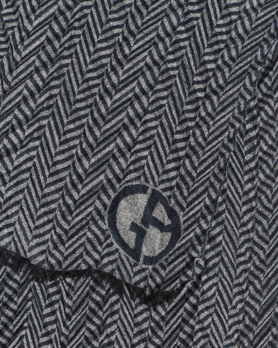 Homme | Giorgio Armani Cashmere Chevron Scarf Navy/Grey | Giorgio Armani | Cashmere Chevron Scarf Navy/Grey