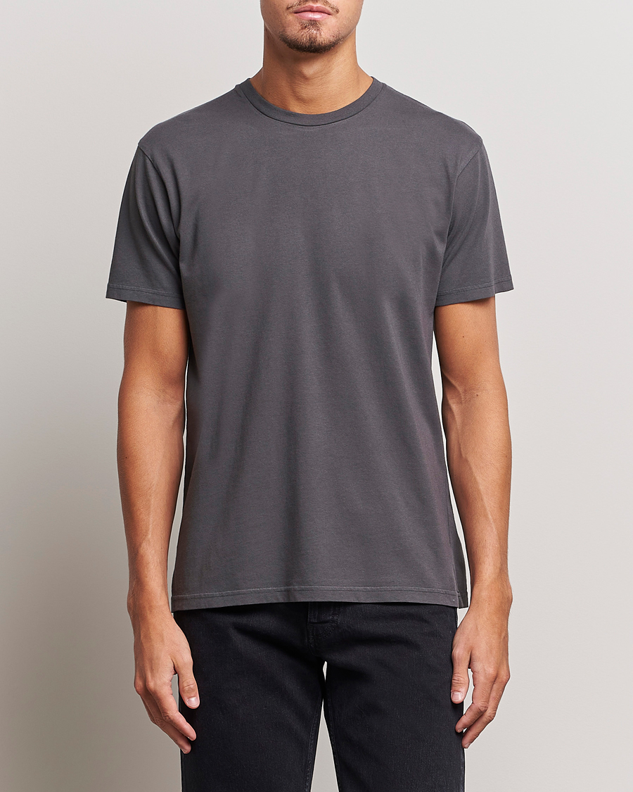 Homme | T-shirts | Colorful Standard | Classic Organic T-Shirt Lava Grey