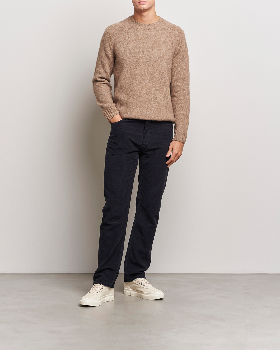 Homme | Pantalons | Filippa K | Straight Fit Garment Dyed Corduroy Pants Black