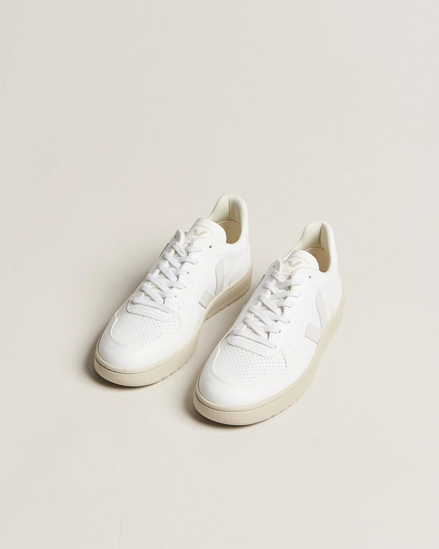 Homme | Sections | Veja | V-10 Vegan Leather Sneaker Full White