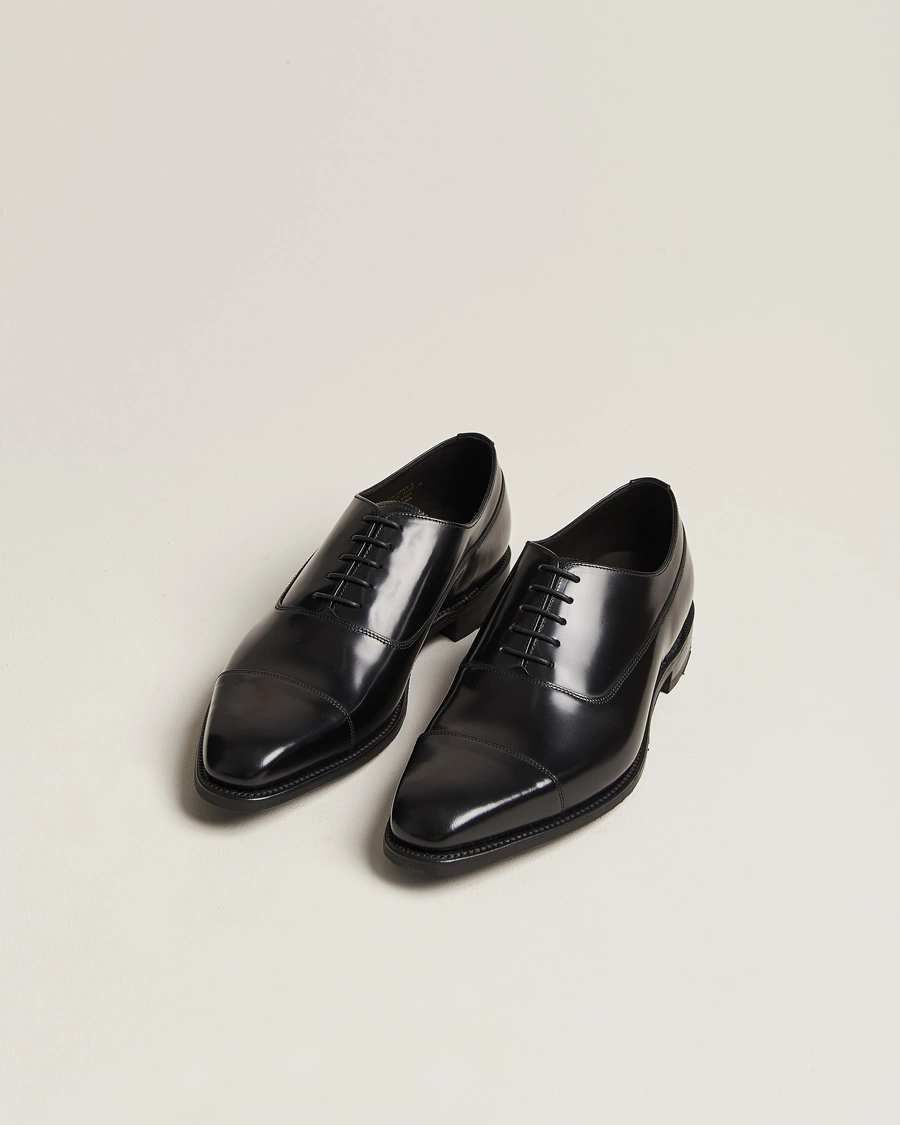 Homme | Chaussures Faites Main | Loake 1880 | Truman Polished Oxford Toe Cap Black
