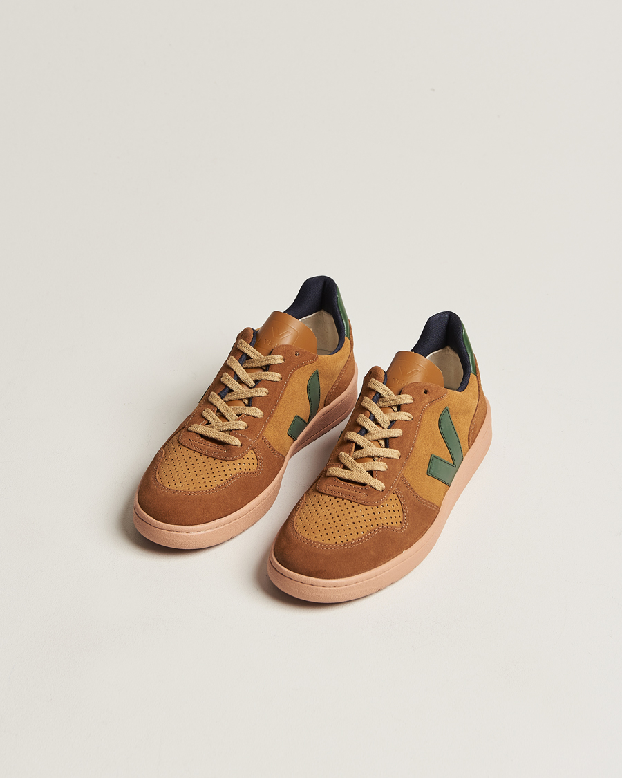 Homme | Veja V-10 Suede Sneaker Camel Cyprus/Multico | Veja | V-10 Suede Sneaker Camel Cyprus/Multico