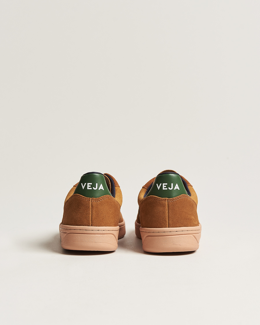 Homme | Veja V-10 Suede Sneaker Camel Cyprus/Multico | Veja | V-10 Suede Sneaker Camel Cyprus/Multico