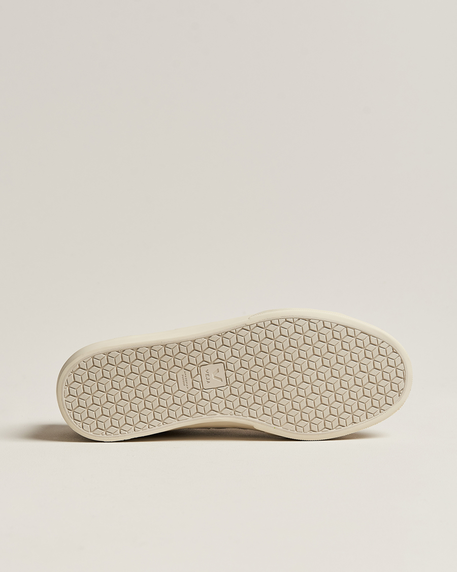Homme | Veja Campo Suede Sneaker Dune White | Veja | Campo Suede Sneaker Dune White