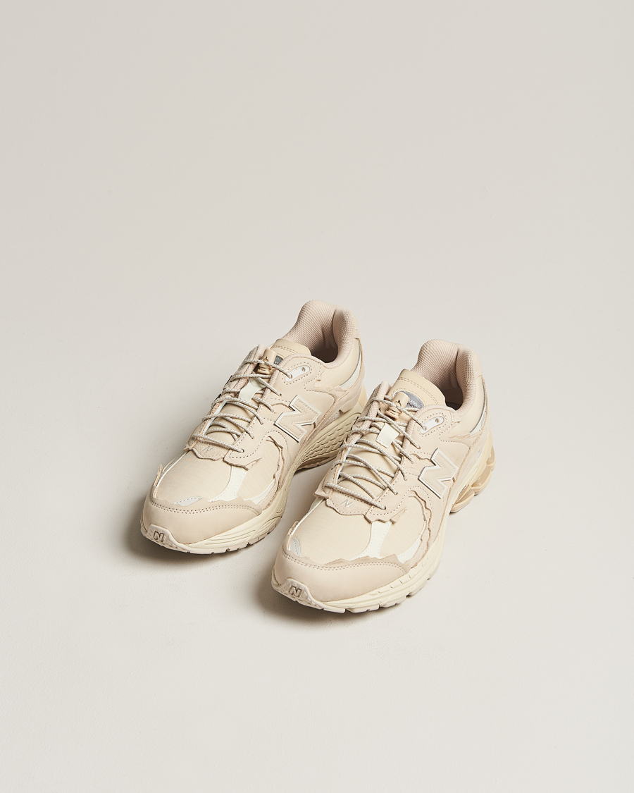 Homme | New Balance 2002R Protection Pack Sneakers Sandstone | New Balance | 2002R Protection Pack Sneakers Sandstone