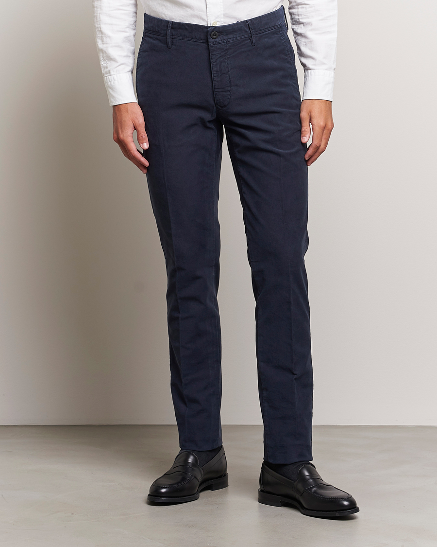 Homme | Pantalons | Incotex | Slim Fit Garment Dyed Slacks Navy