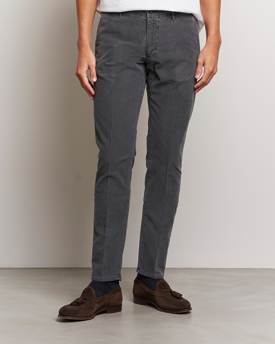Homme | Pantalons | Incotex | Slim Fit Garment Dyed Slacks Dark Grey