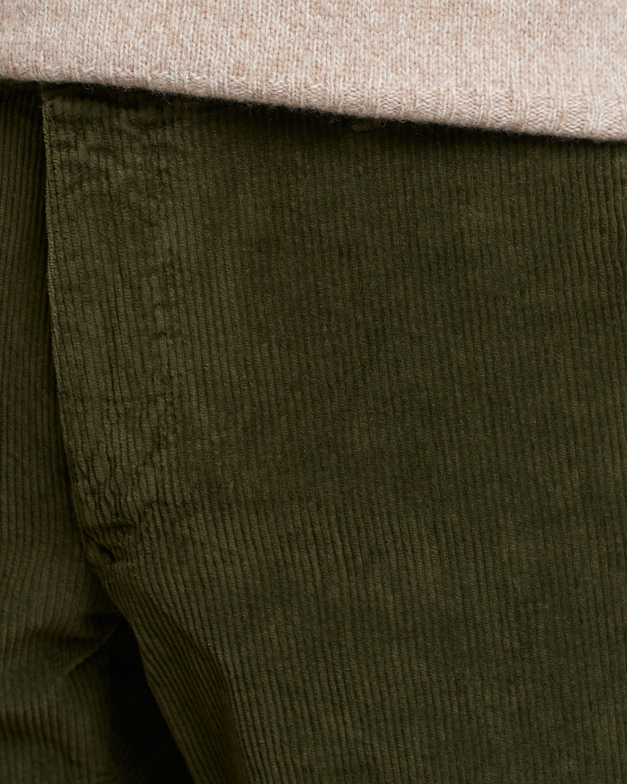 Homme | Pantalons | Incotex | Slim Fit Leisure Cord Slacks Forest Green