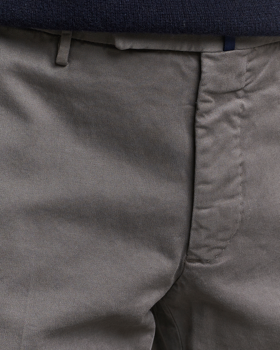 Homme | Pantalons | Incotex | Slim Fit Cotton Stretch Chinos Light Grey