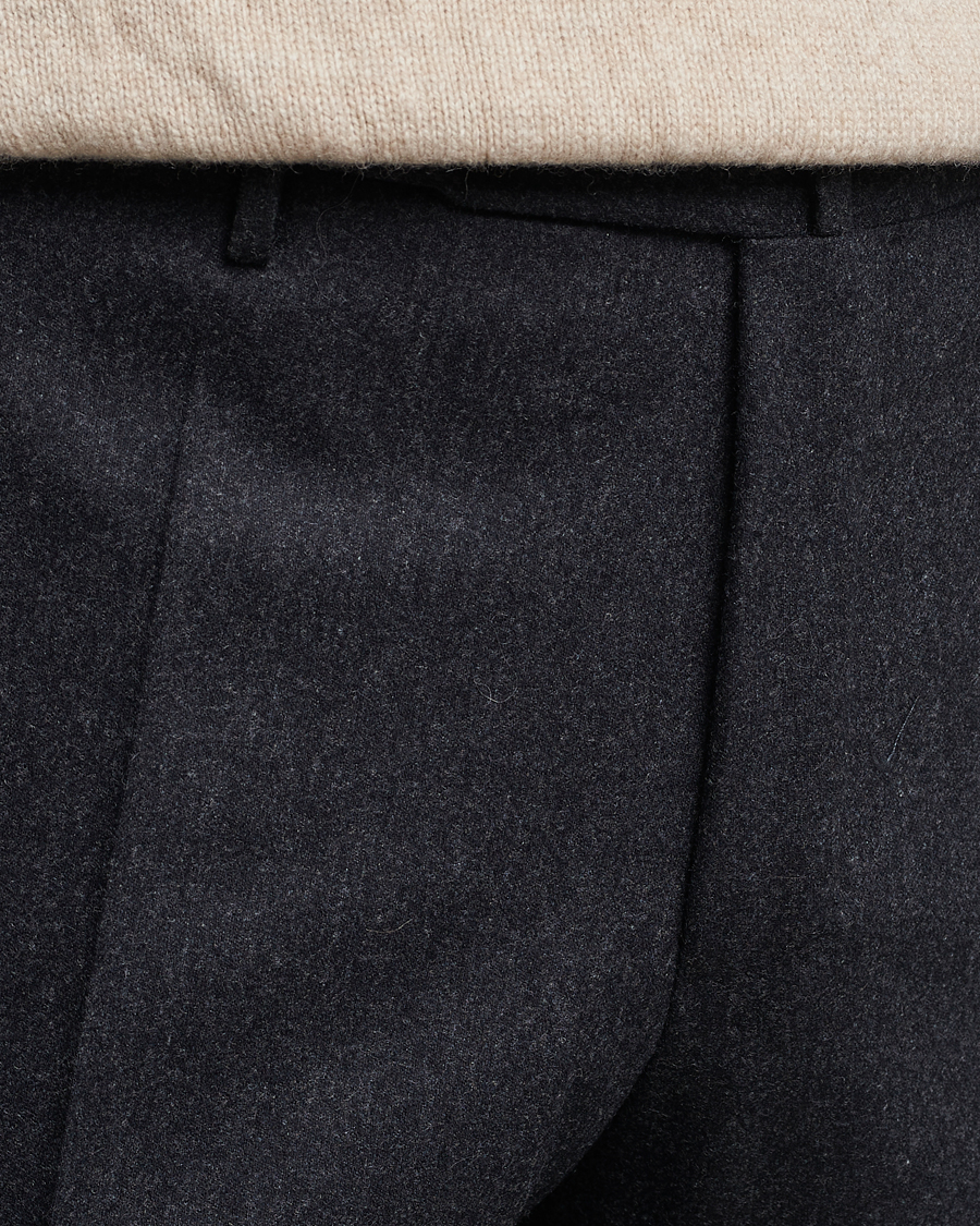 Homme | Pantalons | Incotex | Slim Fit Carded Flannel Trousers Dark Grey