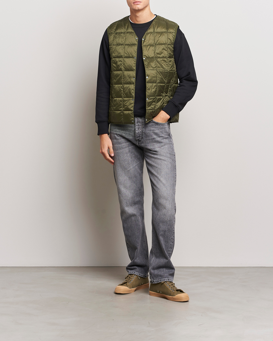 Homme | Manteaux Et Vestes | TAION | V-Neck Lightweight Down Vest Dark Olive