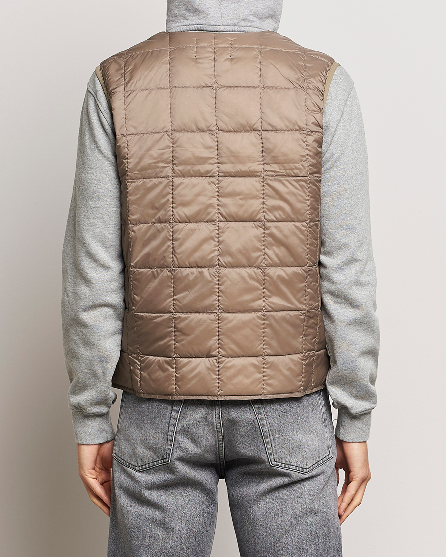 Homme | Manteaux Et Vestes | TAION | V-Neck Lightweight Down Vest Khaki
