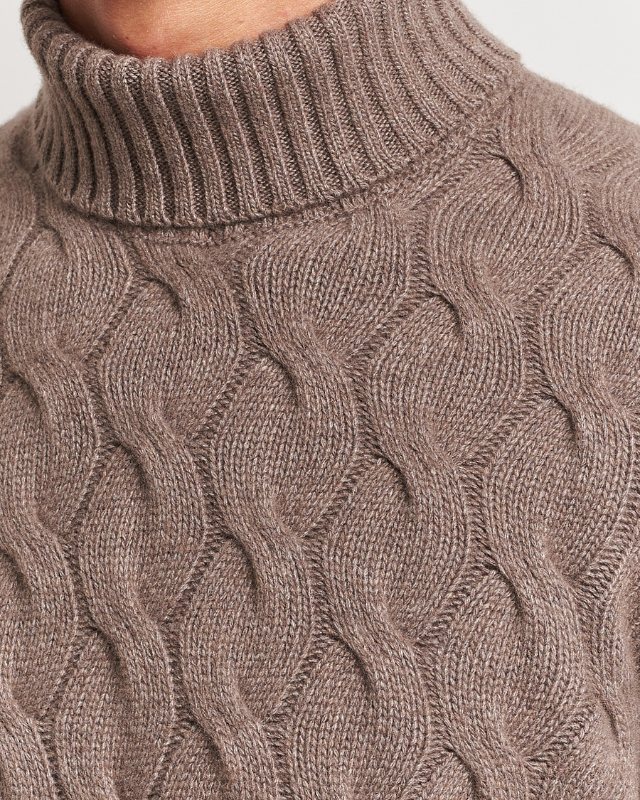 Homme | Pulls Et Tricots | Oscar Jacobson | Seth Heavy Knitted Wool/Cashmere Cable Rollneck Brown