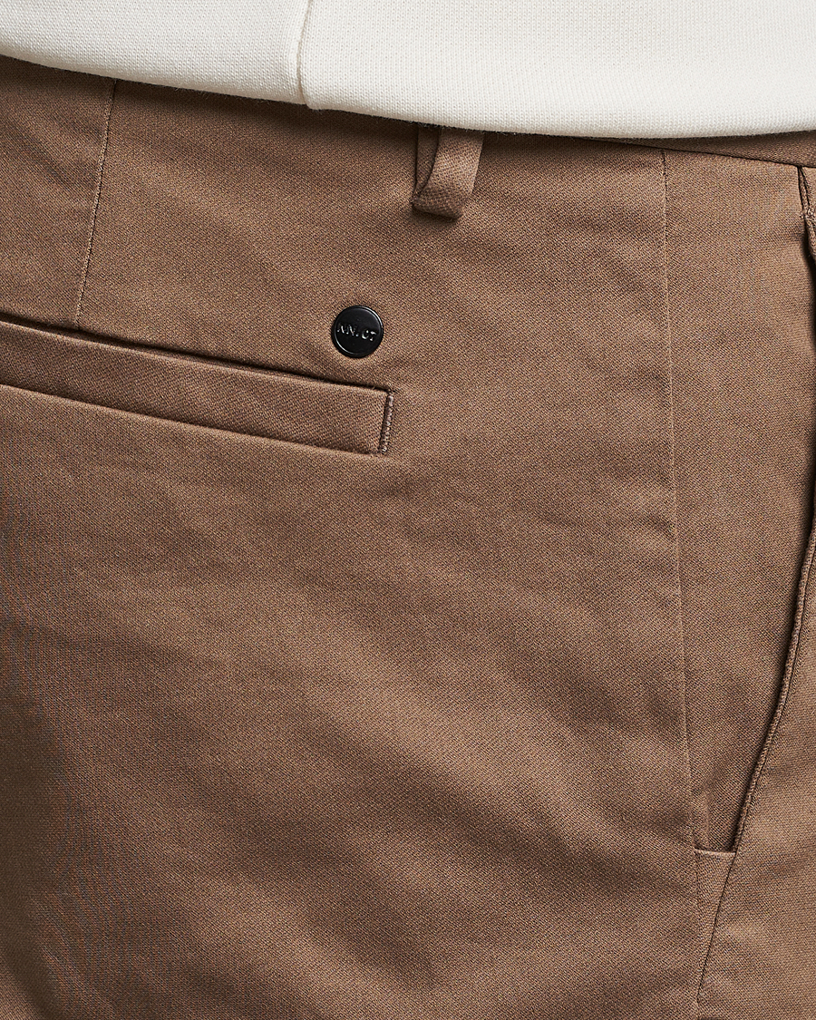 Homme | Pantalons | NN07 | Theo Regular Fit Stretch Chinos Shitake