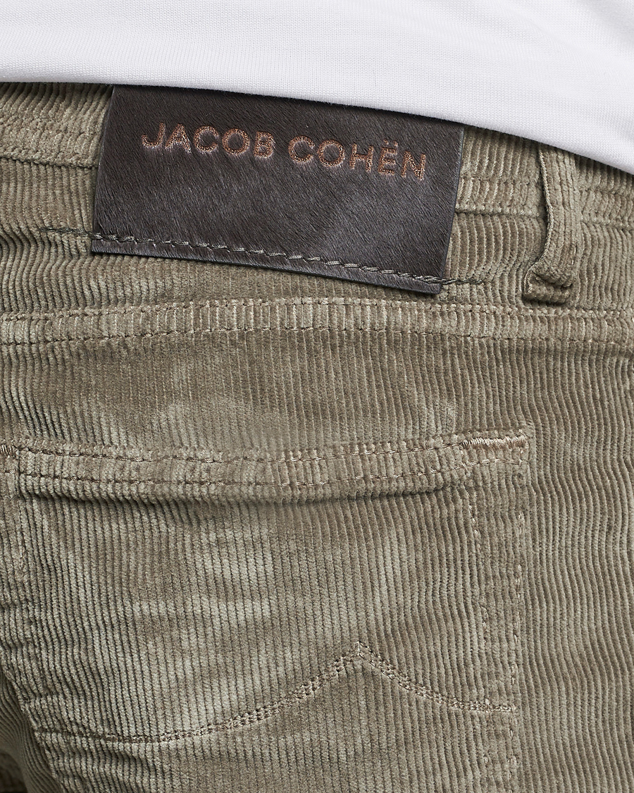 Homme | Pantalons | Jacob Cohën | Bard 5-Pocket Medium Corduroy Trousers Taupe