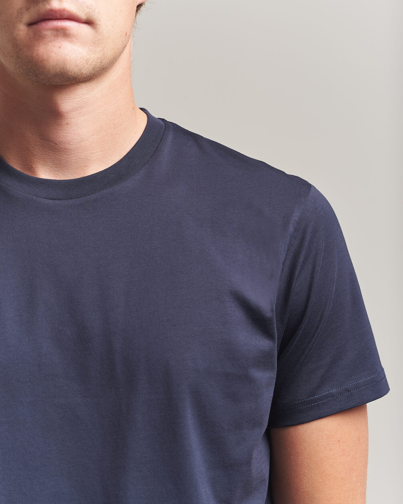 Homme | T-shirts | Sunspel | Riviera Midweight T-Shirt Navy