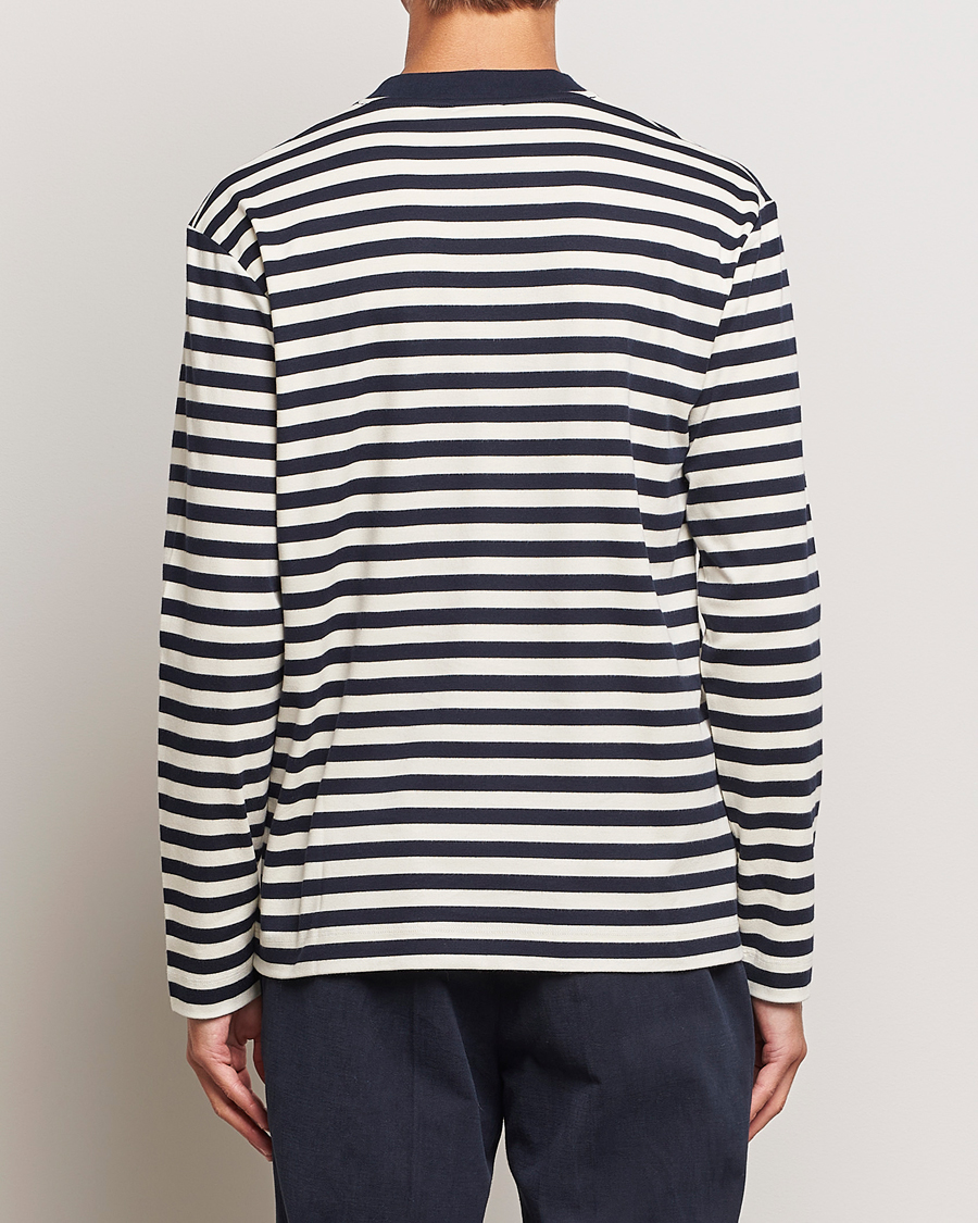 Homme | T-shirts | Sunspel | Heavyweight Mock Neck Long Sleeve T-Shirt Navy/Ecru