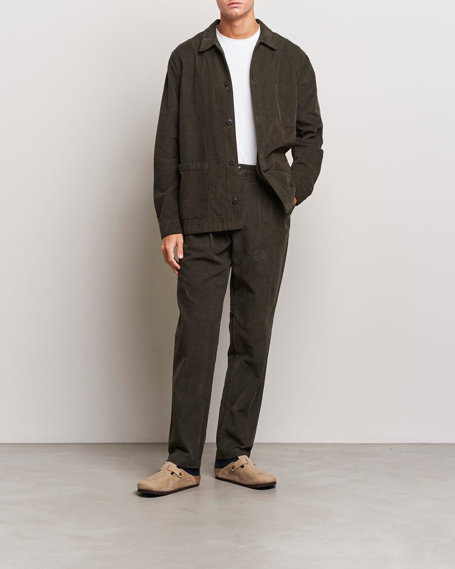 Homme | Pantalons | Sunspel | Corduroy Double Pleat Trousers Coffee