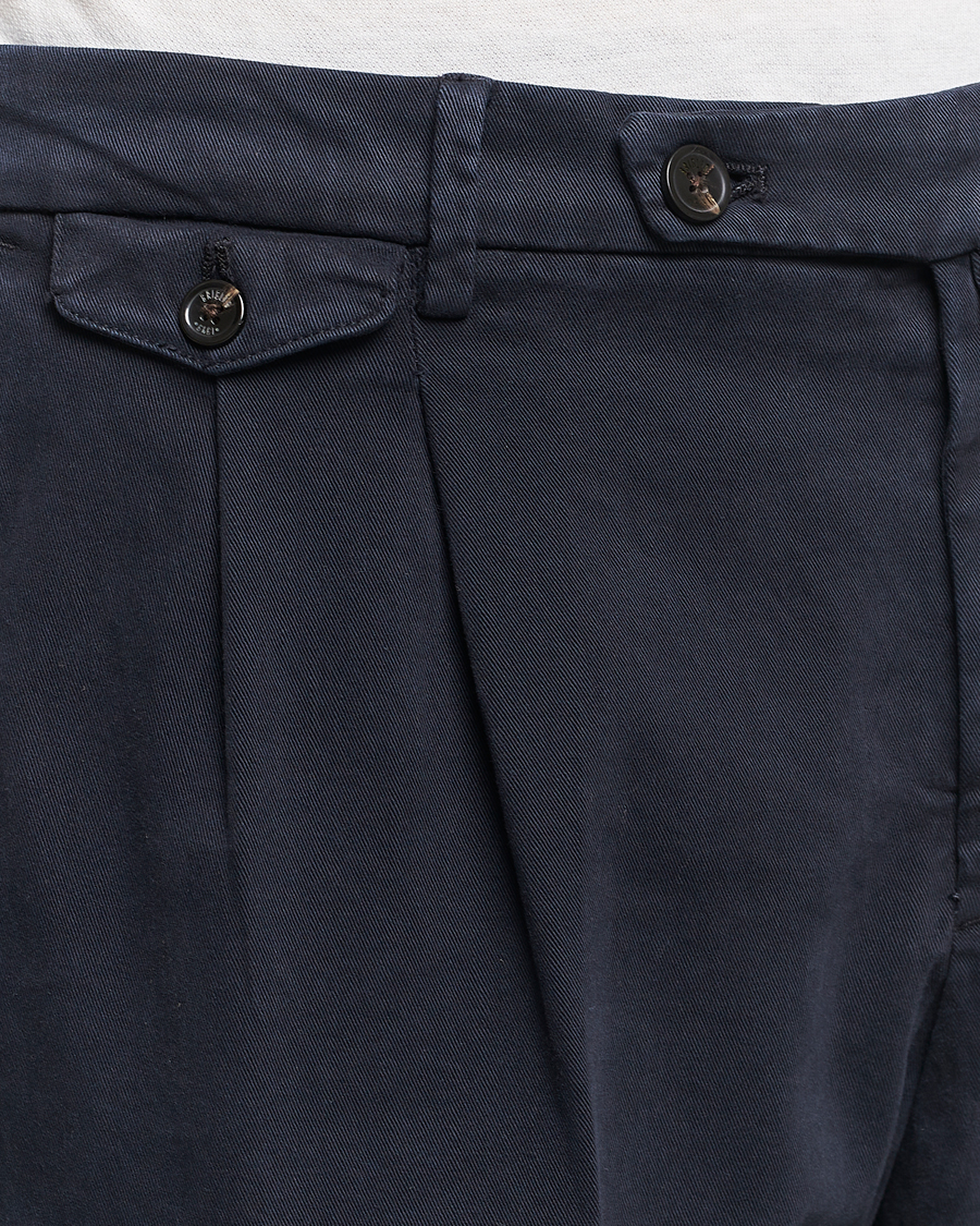 Homme | Pantalons | Briglia 1949 | Easy Fit Pleated Cotton Stretch Chino Navy