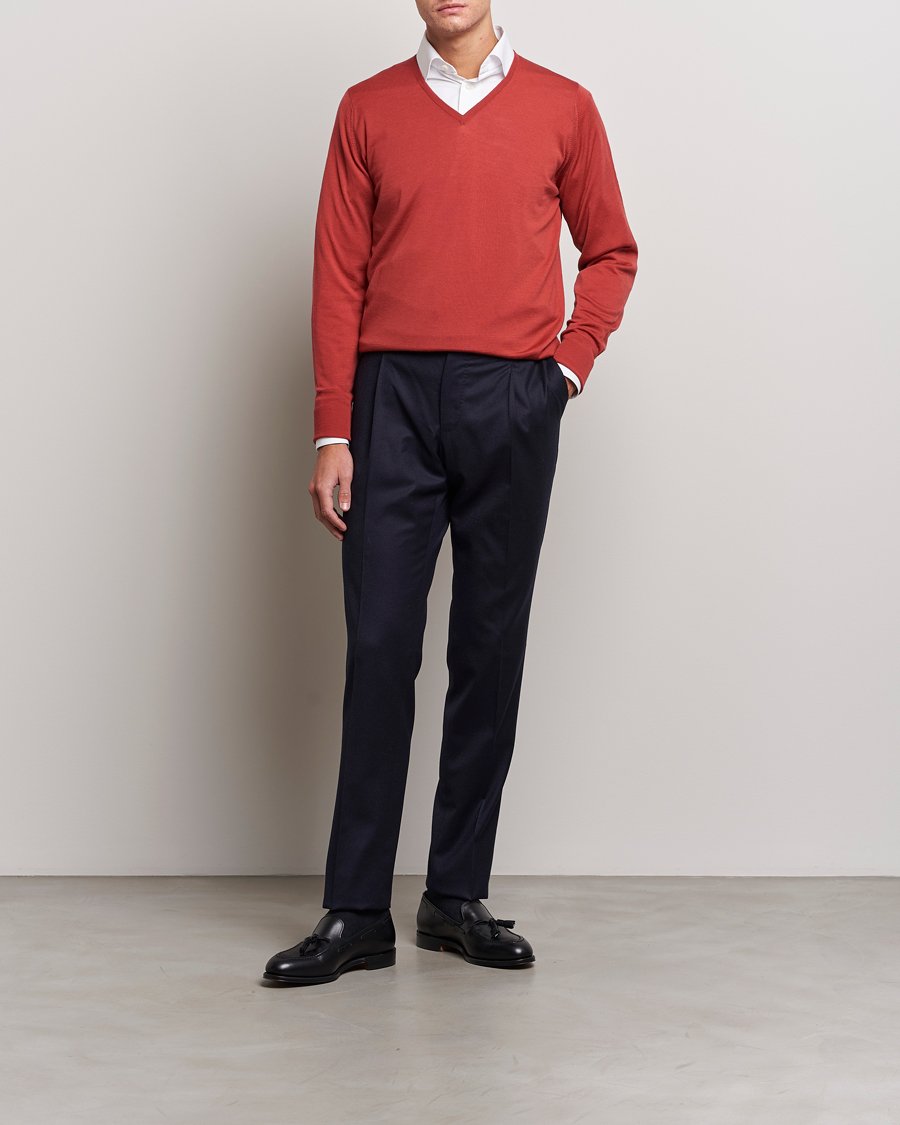 Homme | Pulls Et Tricots | John Smedley | Bobby Extra Fine Merino V-Neck Pullover Redwood