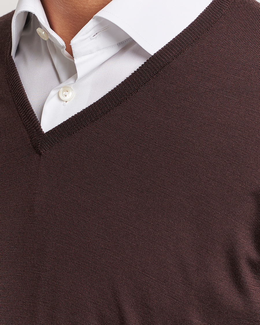 Homme | Pulls Et Tricots | John Smedley | Bobby Extra Fine Merino V-Neck Pullover Truffle Brown