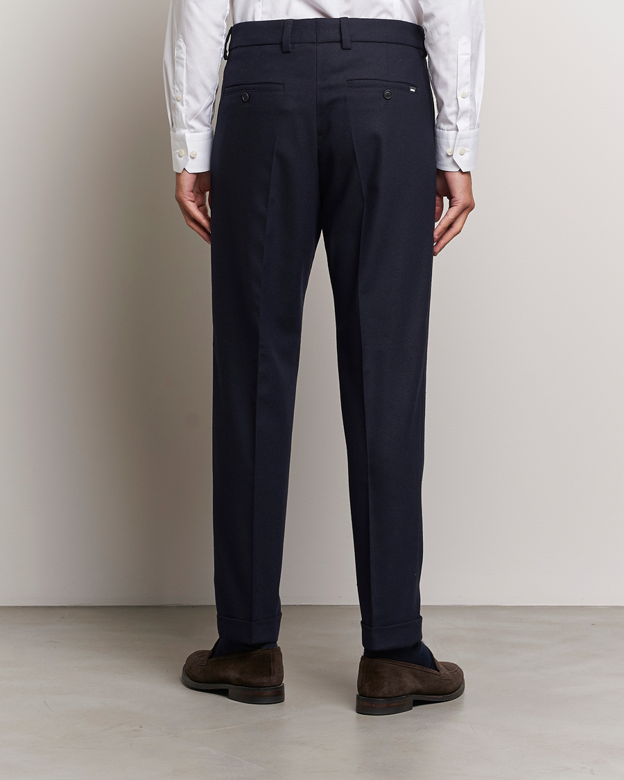 Homme | Pantalons | BOSS BLACK | Perin Tech Flannel Pleated Trousers Dark Blue