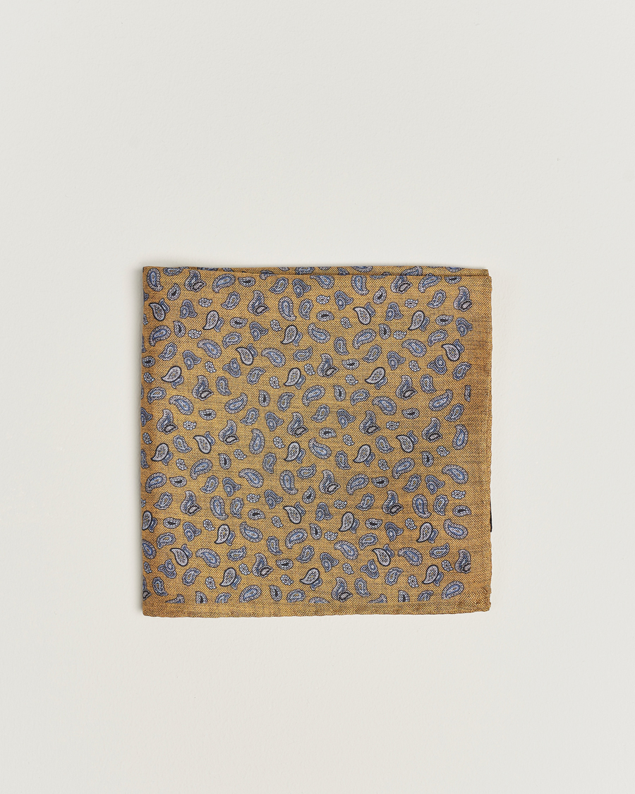 Homme | Amanda Christensen Silk Oxford Printed Paisley Pocket Square Yellow | Amanda Christensen | Silk Oxford Printed Paisley Pocket Square Yellow
