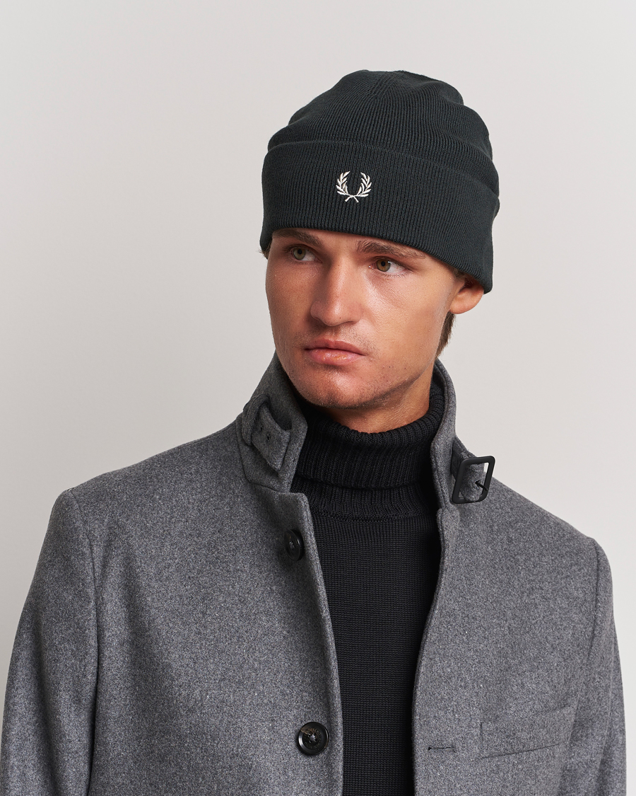 Homme | Fred Perry Merino Wool Beanie Night Green | Fred Perry | Merino Wool Beanie Night Green