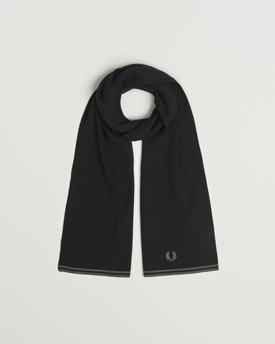 Homme | Fred Perry Twin Tipped Merino Wool Scarf Black | Fred Perry | Twin Tipped Merino Wool Scarf Black