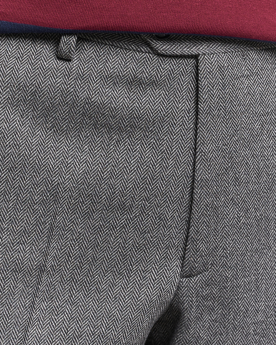 Homme | Pantalons | Gant | Tapered Herringbone Wool Pants Black