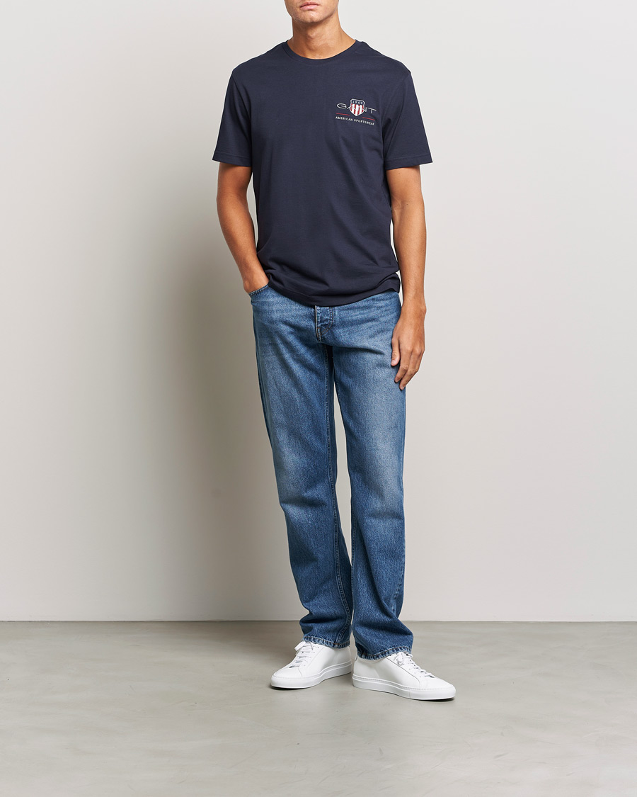 Homme | T-shirts | GANT | Archive Shield Small Logo T-Shirt Evening Blue