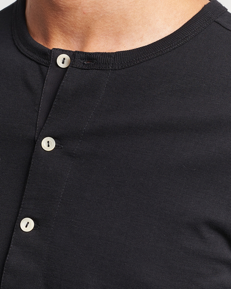 Homme | Pulls Et Tricots | Merz b. Schwanen | Classic Organic Cotton Henley Sweater Black
