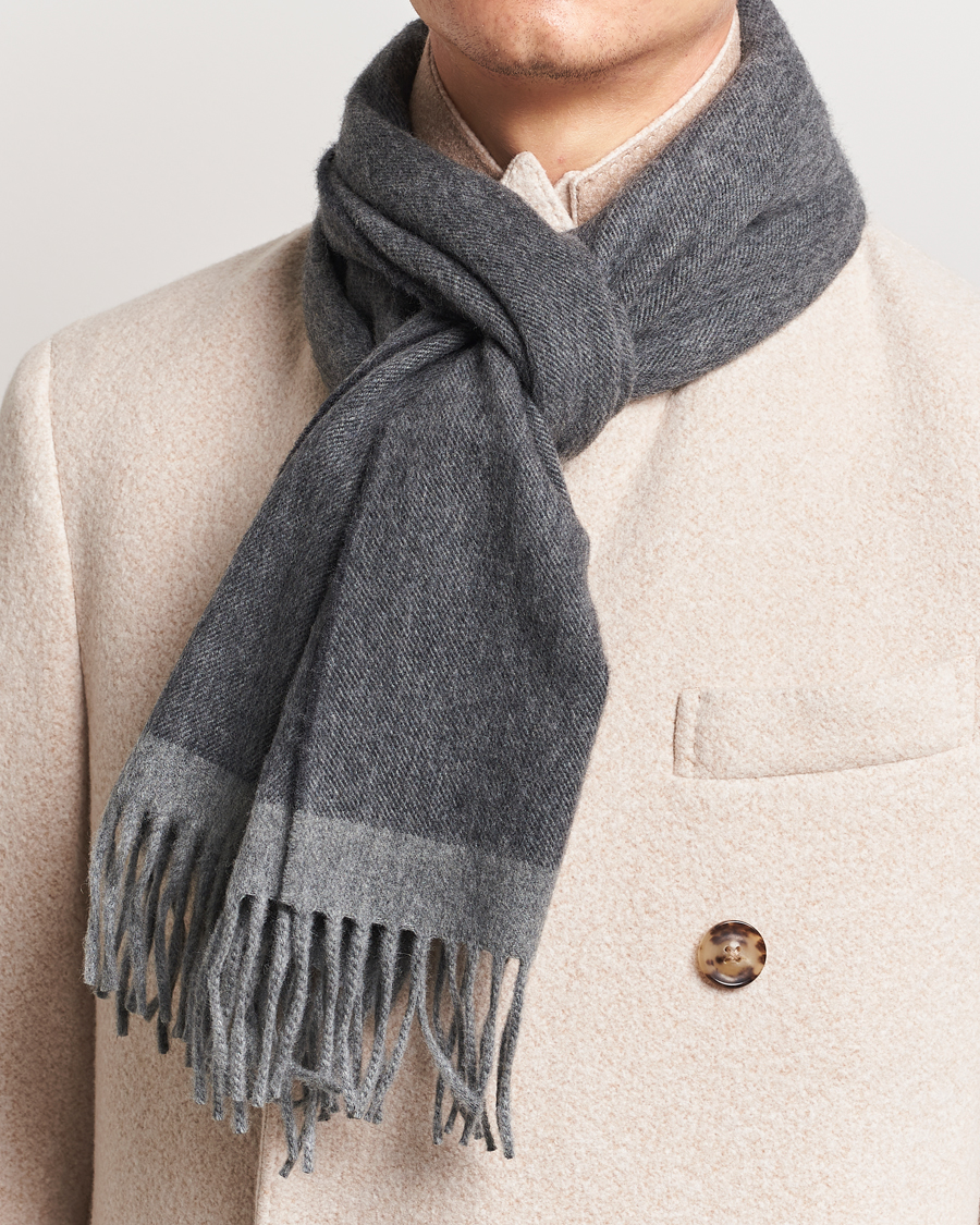 Homme |  | Begg & Co | Solid Board Wool/Cashmere Scarf Flannel Charcoal