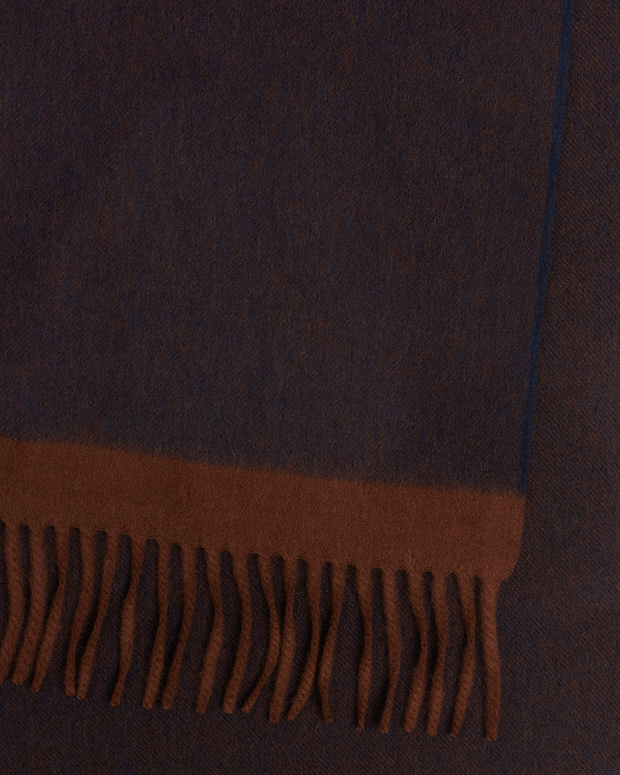 Homme | Begg & Co Solid Board Wool/Cashmere Scarf Navy Chocolate | Begg & Co | Solid Board Wool/Cashmere Scarf Navy Chocolate