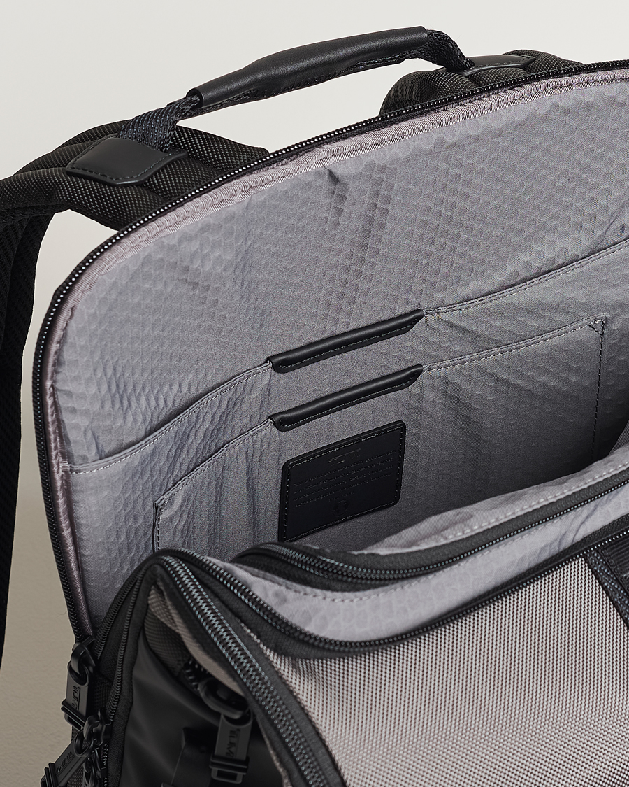 Homme | TUMI Alpha Bravo Logistics Backpack Charcoal | TUMI | Alpha Bravo Logistics Backpack Charcoal