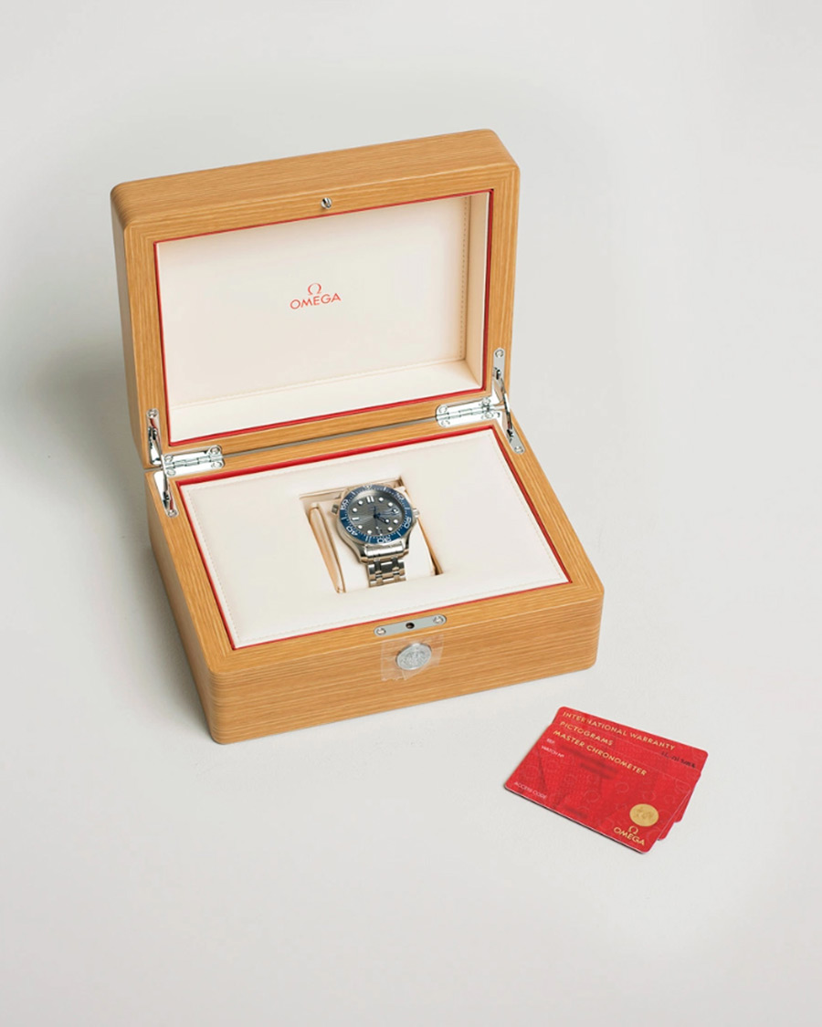 Homme | Omega Pre-Owned Seamaster Diver 300M 210.30.42.20.06.001 Steel Silver | Omega Pre-Owned | Seamaster Diver 300M 210.30.42.20.06.001 Steel Silver